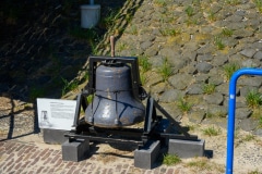 Glocke im Hafen von Den Oever