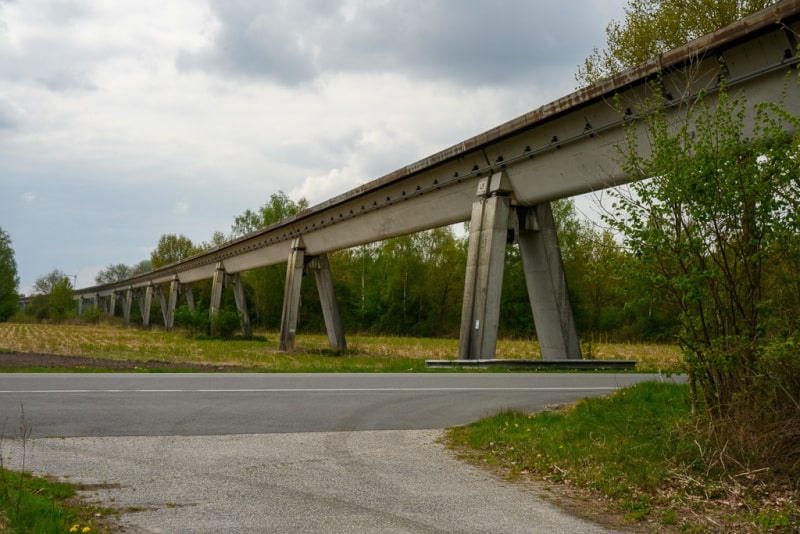 Lost Place Teststrecke beim Transrapid Informationszentrum Dörpen