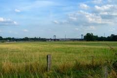 Blick vom Lost Place auf die Friedrich-Ebert-Brücke