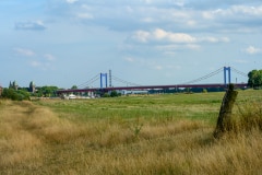 Blick vom Lost Place auf die Friedrich-Ebert-Brücke