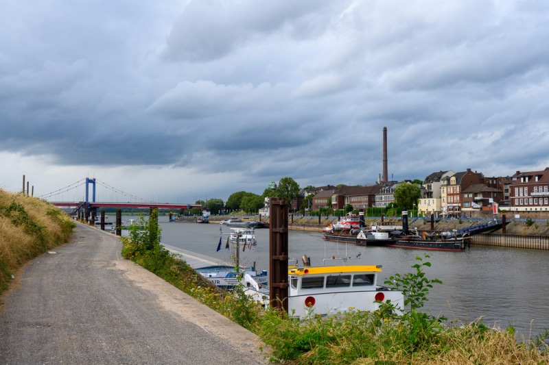 Foto-1027114-DE-Duisburg-Poseidon-web-1920-80