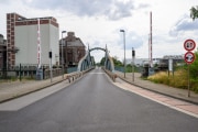 Foto-9005624-DE-Krefeld-Hafen-web-1920-80