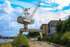 Foto-1026942-DE-Krefeld-Hafen-GelberKran-web-1920-80