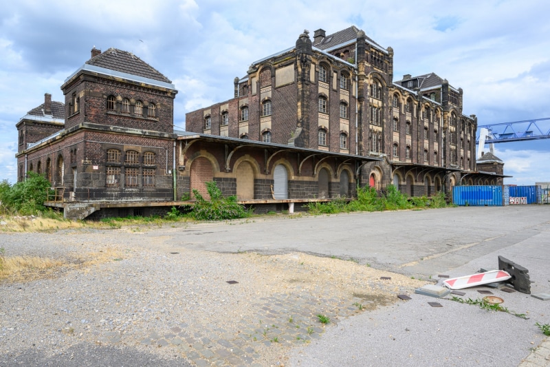 Foto-9005658-DE-Krefeld-Hafen-web-1920-80