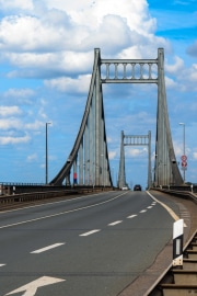 Foto-1026979-DE-Krefeld-Hafen-Krefeld-Uerdinger-Bruecke-web-1920-80