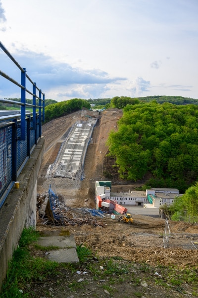 Foto-9003266-DE-Luedenscheid-Rahmedetalbruecke-nach-der-Sprengung-web-1920-80