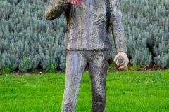 Foto-9010655-DE-Rees-Skulpturenpark-Sprayerin-web-1920-80