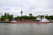 Foto-9006316-NL-Rotterdam-Hafen-web-1920-80