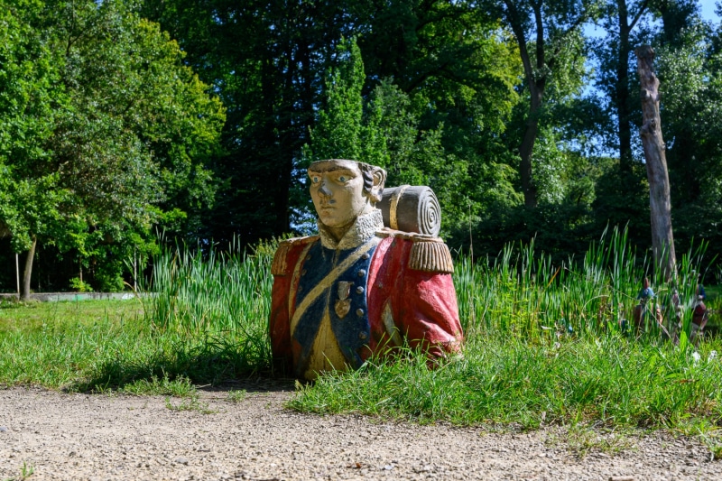 Foto-9008333-NL-Landgoed-Steenenburg-Napoleons-Soldaten-web-1920-80