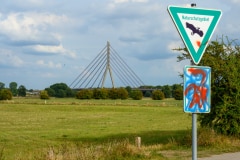 Niederrheinbrücke in Wesel von der alten Eisenbahnbrücke aus gesehen