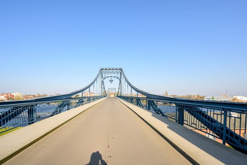 Foto-9012659-DE-Wilhelmshaven-Kaiser-Wilhelm-Bruecke-web-1024-80