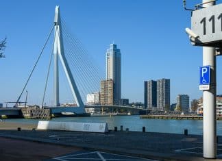 Fotospot Rotterdam Erasmusbrug in Rotterdamn