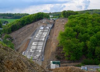 Die Rahmedetalbrücke eine Woche nach der Sprengung Rahmedetalbruecke einen Woche nach der Sprengung