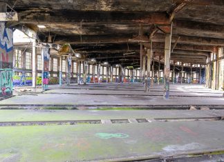 Lost Place Bahnbetriebswerk in Rheine Bahnbetriebswerk in Rheine Ringlokschuppen